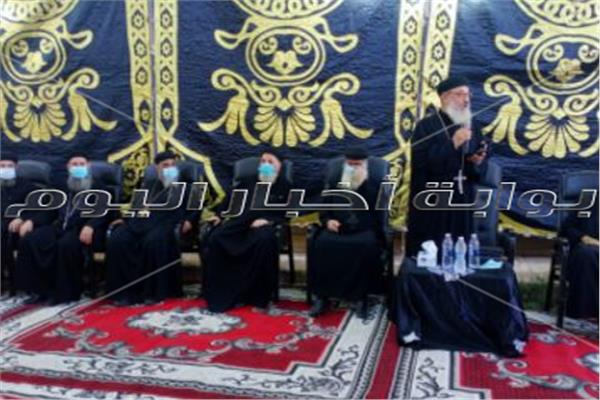عزاء الأنبا كاراس 