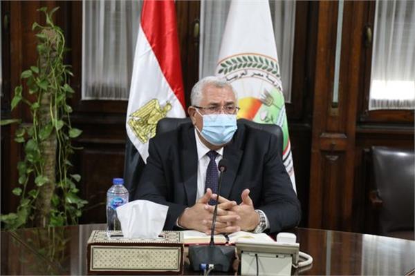 السيد القصير وزير الزراعة واستصلاح الأراضي