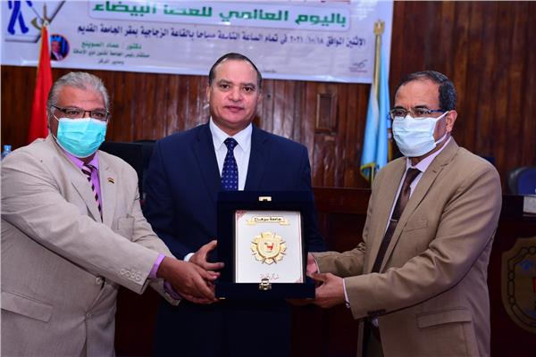 مركز نور البصيرة لذوي الإعاقة بجامعة سوهاج يحتفل باليوم العالمي للعصا البيضاء