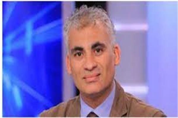 الدكتور جمال القليوبي، أستاذ البترول والطاقة بالجامعة الأمريكية