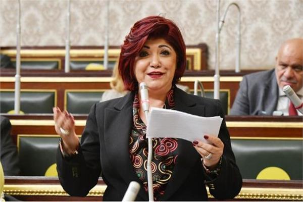 النائبة نورا علي رئيس لجنة السياحة والطيران المدنى