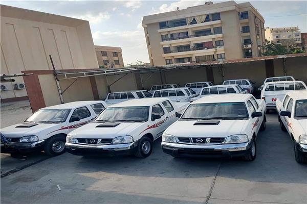 جانب من السيارات 