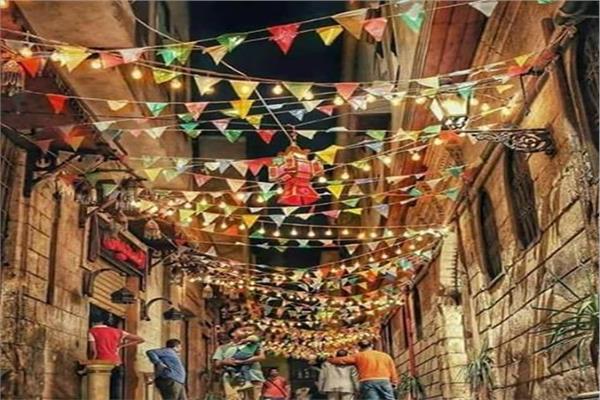 165يوم ونصلى التراويح ونصوم   رمضان 