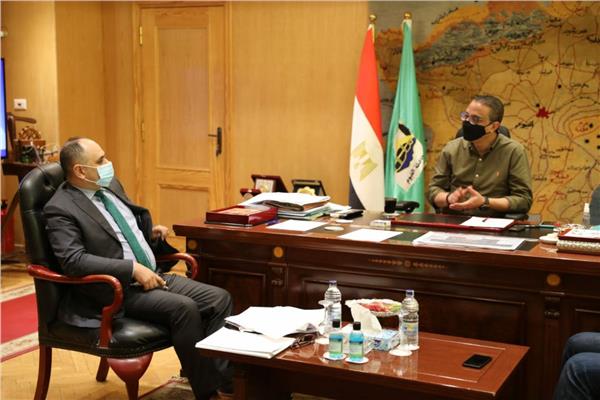 الدكتور على  أبو سنة يلتقي الدكتور أحمد الأنصاري محافظ الفيوم