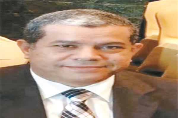 د. بدوى إبراهيم الخبير الجمركى