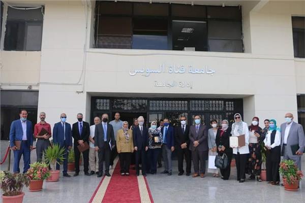  مستشفي جامعة قناة السويس
