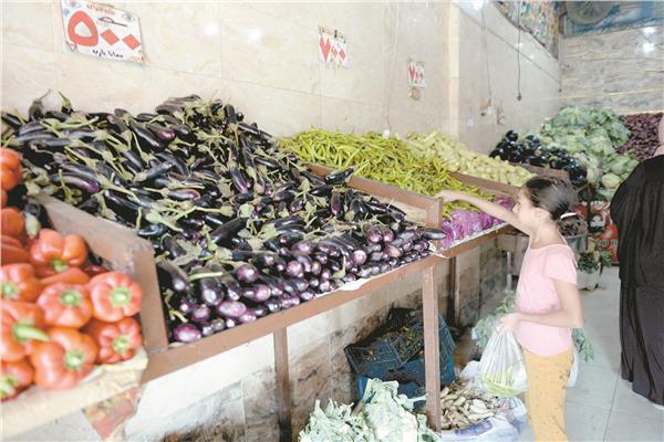 الهدوء يسيطر على محلات الخضراوات
