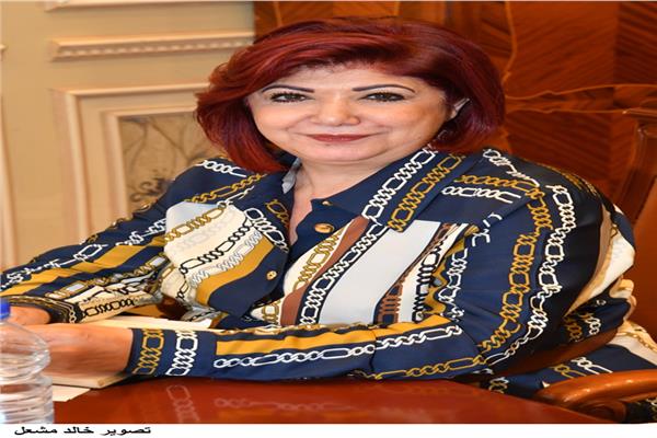 النائبة نورا على