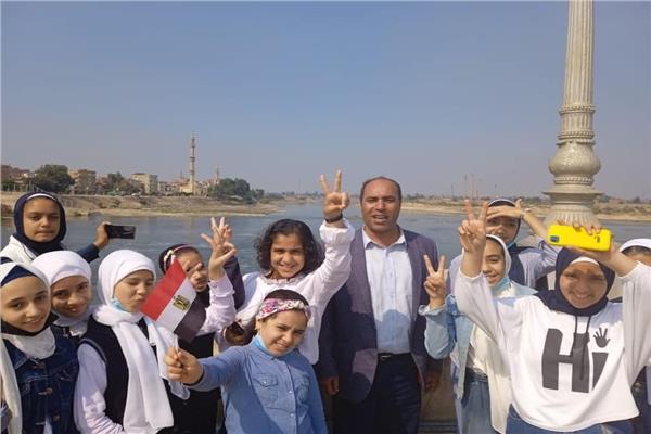  إدارتي قطور وزفتى تنظم رحلات طلابية لزيارة مركز ومدينة زفتى