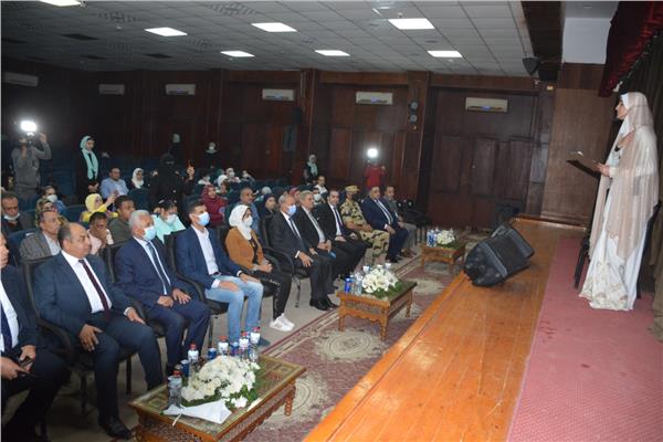 محافظ القليوبية يشهد احتفالية مدرسة الشبان المسلمين 