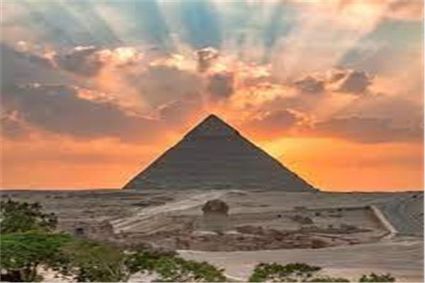 صورة أرشيفية لأهرامات الجيزة 