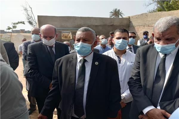 رئيس مجلس الدولة يحضر جنازة المستشار أحمد الشاذلي 