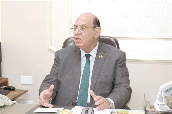 د. طلعت عبد القوى