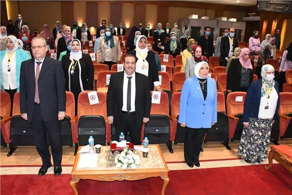 رئيس جامعة قناة السويس يشهد افتتاح المؤتمر الدولى الثامن لكلية التمريض 