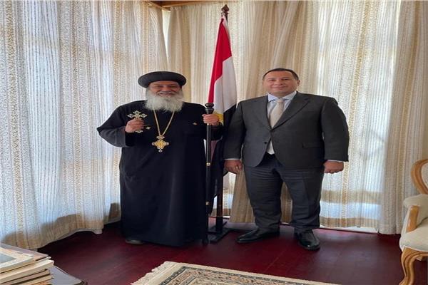الأنبا جوزيف يرحب بسفير مصر الجديد في ناميبيا