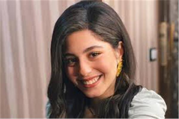  الفنانة مايان السيد