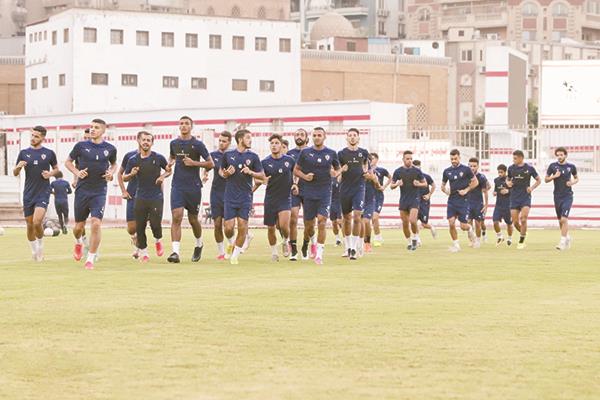 تدريبات الزمالك مستمرة استعدادا للطلائع والأهلى