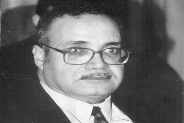  ‬حسن‭ ‬حنفى‭