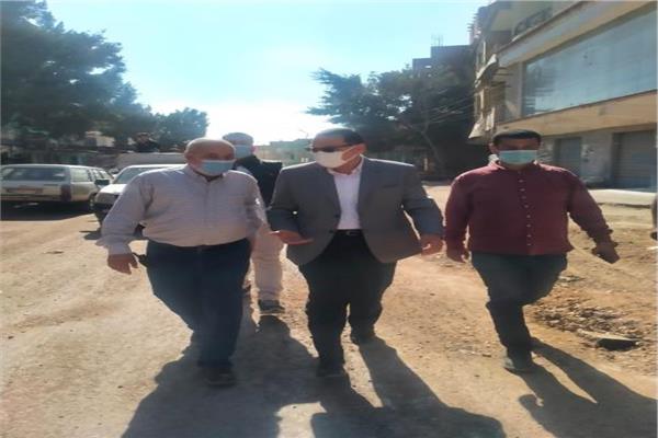 محافظ الشرقية يتفقد مشروعات حياة كريمة 