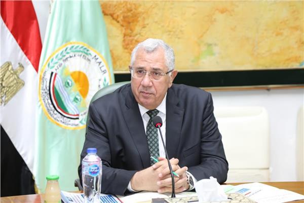السيد القصير وزير الزراعة واستصلاح الأراضي 