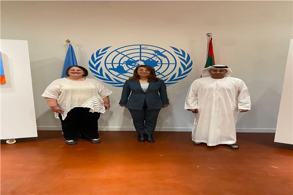 الدكتورة غادة والي خلال اللقاء