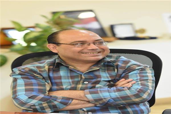 سامح مجاهد مدير فرقة مسرح الغد