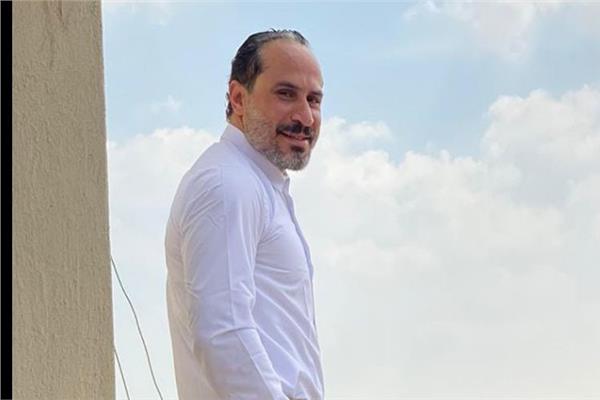 الفنان محمد العزب