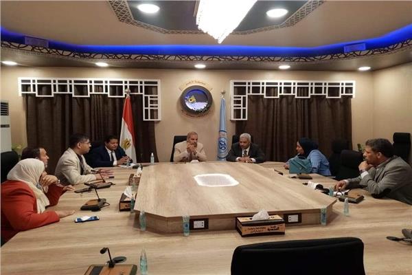 رئيس جامعة الأزهر يبحث ترتيبات انعقاد  مؤتمر تغير المناخ 