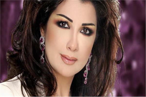 الإعلامية اللبنانية ماريا معلوف