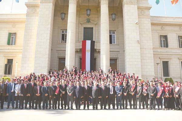الملتقى الأول لمبادرة «طلاب من أجل مصر» بالجامعات المصرية تحت شعار «معًا بالعلم والعمل»