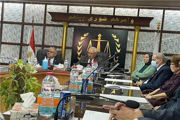 ندوة عقدتها لجنة توثيق تاريخ جامعة المنصور