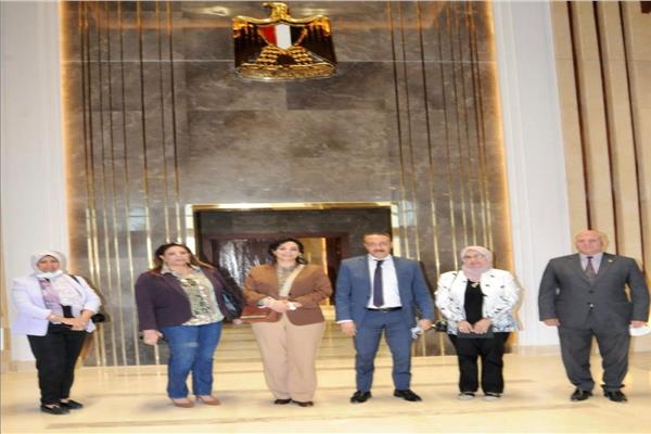 اجتماع لجنة متابعة الانتقال للعاصمة الإدارية