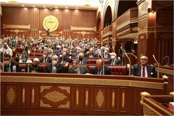 حقوق الانسان بالشيوخ تبدأ مناقشة قانون المسنين