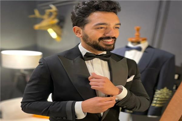 الفنان الشاب أحمد والي