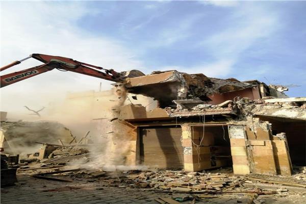 ازالة المباني بمنطقة مسجد الحاكم