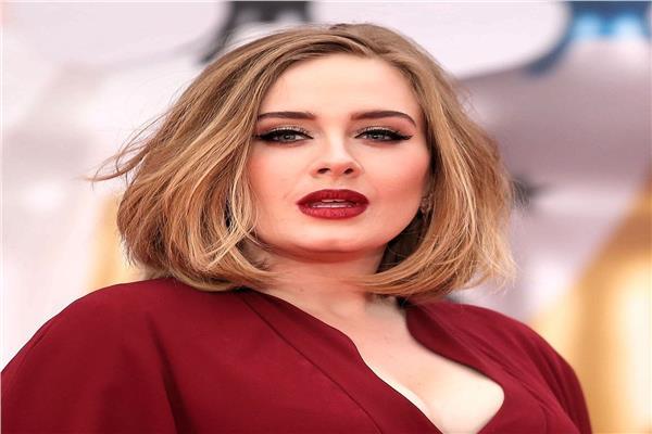 المغنية البريطانية  Adele