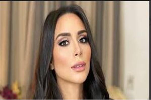 الفنانة بسنت شوقي