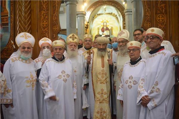 إيبارشية بورسعيد تحتفل بذكرى سيامة الأنبا تادرس مطرانا