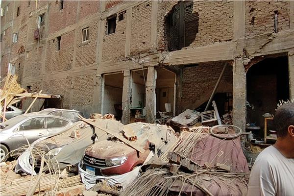 انهيار جزئي بعقار بولاق الدكرور 