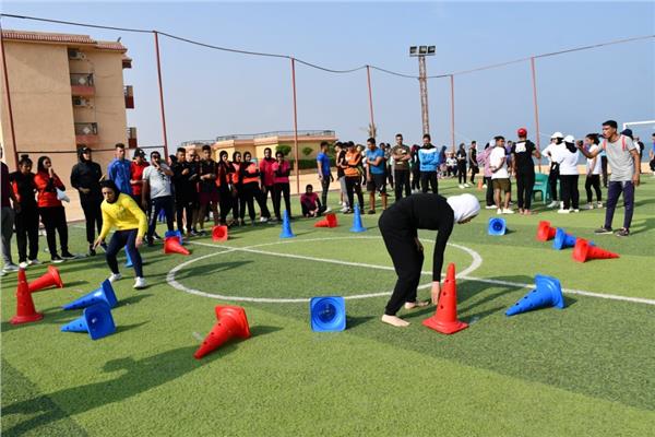 الشباب والرياضة تختتم المهرجان الرياضي الترويحي لطلاب الكليات المتخصصة بالاسماعيلية