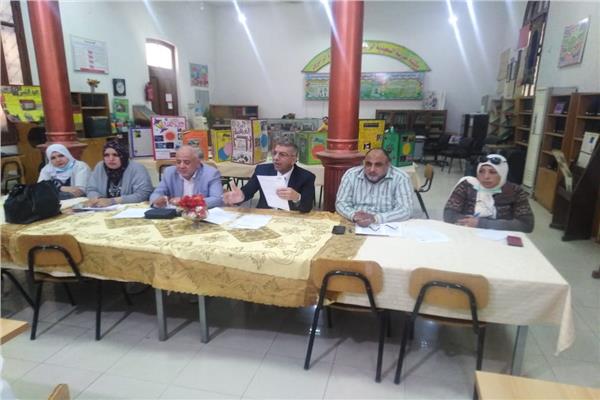 اجتماع مدير تعليم الجيزة مع مديرى عموم الإدارات التعليمية