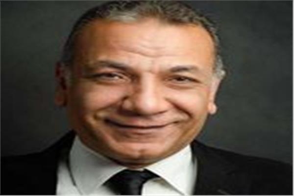  د. إيهاب هيكل - نقيب الأسنان
