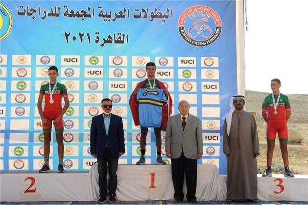جانب من منافسات البطولة العربية للدراجة الجبلية