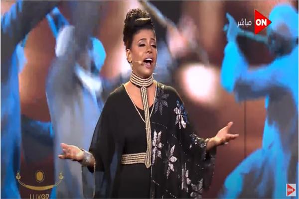 هند الراوى
