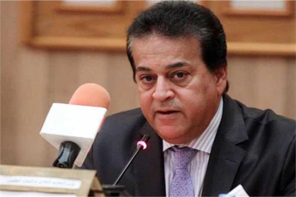  الدكتور خالد عبدالغفار وزير التعليم العالي والبحث العلمي 