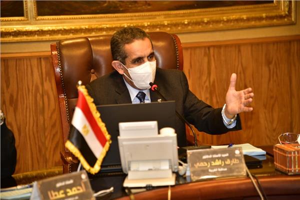 محافظ الغربية يناقش توطين مؤشرات أهداف التنمية وفقاً لخطة المحافظة التنموية