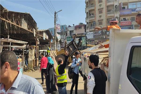 تحرير 55 محضر لعدم تطبيق الإجراءات الإحترازية ورفع 368 حالة إشغال طريق مخالفة بالبحيرة. 