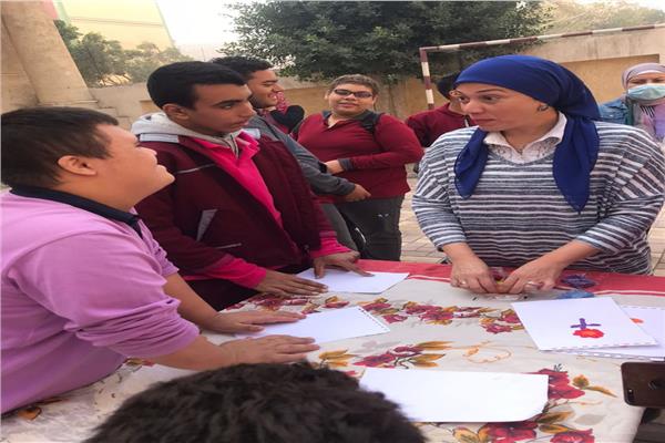 أنشطة ثقافية وفنية متنوعة بمدرسة طولون للتربية الفكرية       