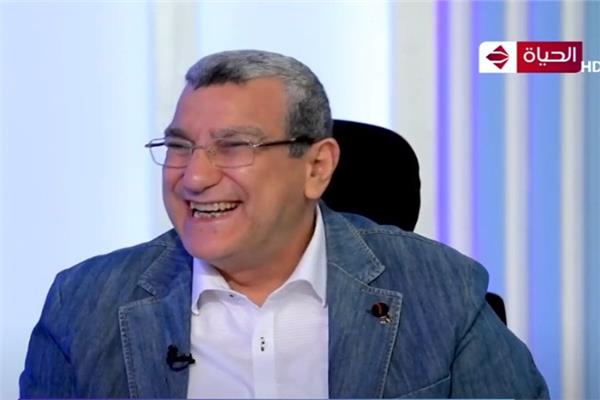 الدكتور عبداللطيف المر