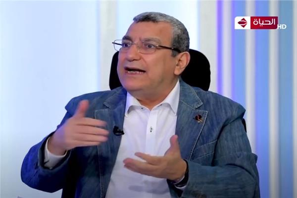 الدكتور عبداللطيف المر